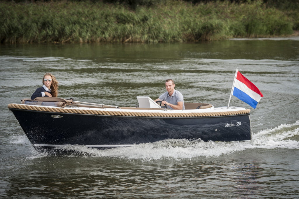 Maxima 550 sloep
