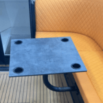 Maxima 35 tafel met bekerhouders