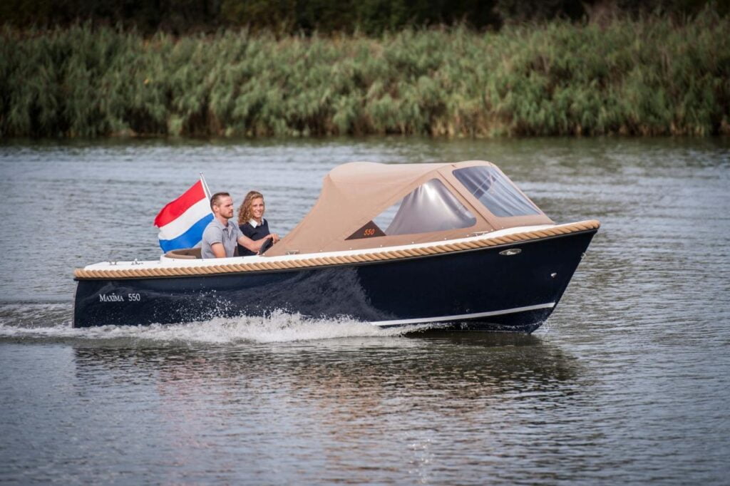 Maxima 550 varend