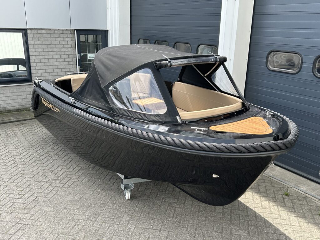 Topcraft 565 Tender vooraanzicht