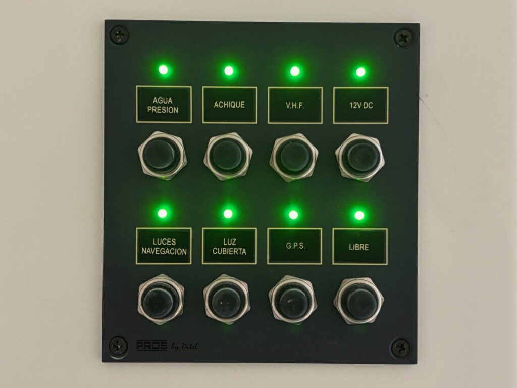 NUVA M6 bedieningspaneel