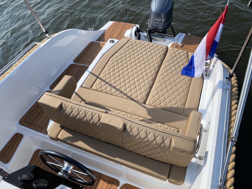 Topcraft 627 Tender zonnebed achter