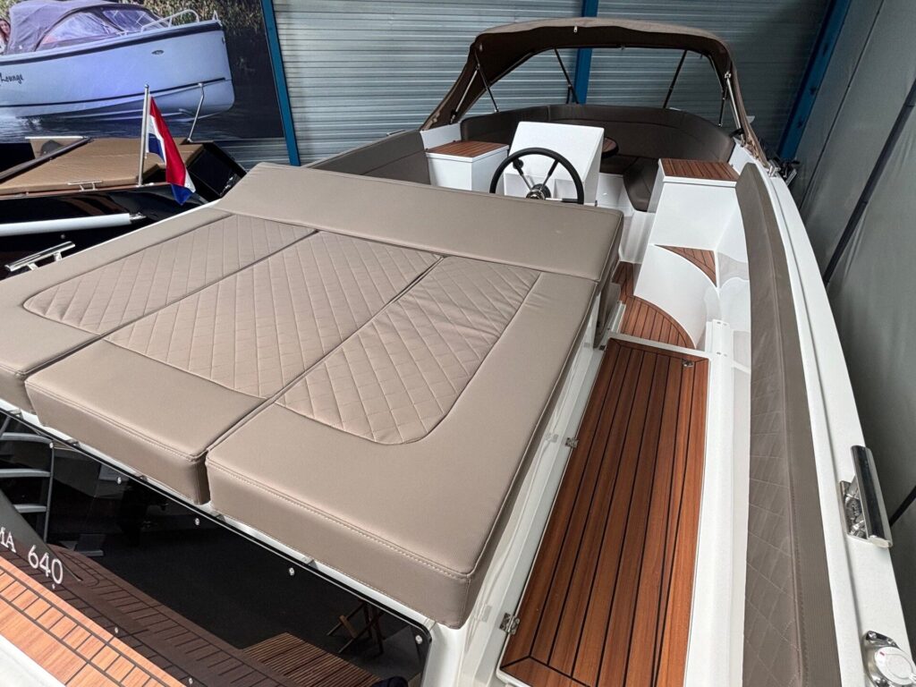 Maxima 640 Tender zonnebed