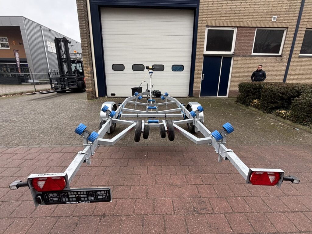 Vlemmix 1500 kg achter