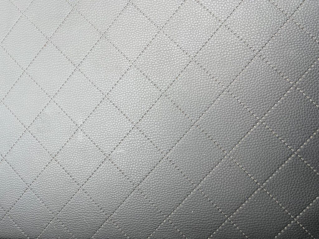 Namare capitone bekleding